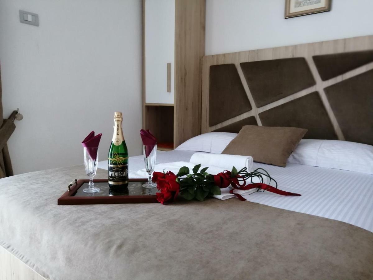 Apartments Gazi 울친 외부 사진